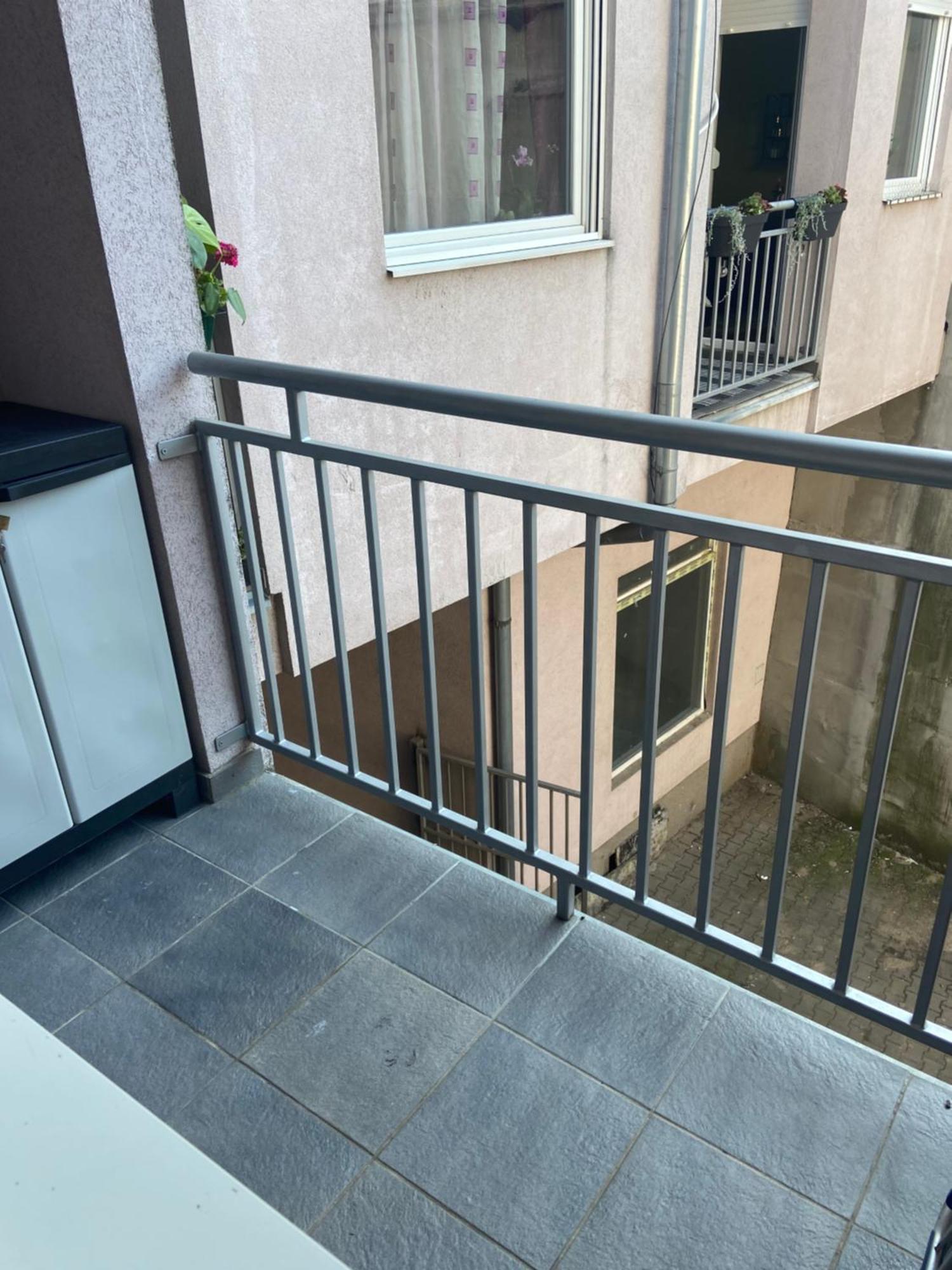 Mila Apartment โนวีซาด ภายนอก รูปภาพ